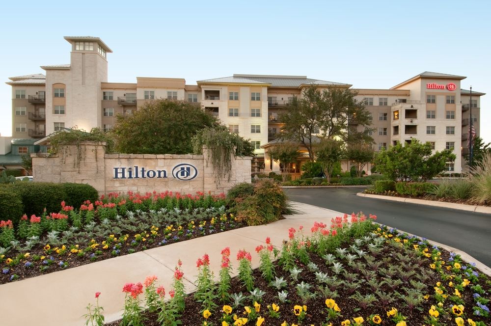 Hilton San Antonio Hill Country image 1